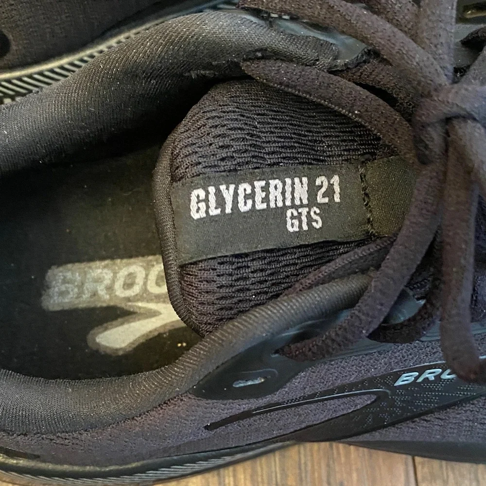 Brooks Glycerin 21 Gts Black Athletic Shoes - Picture 3 of 12